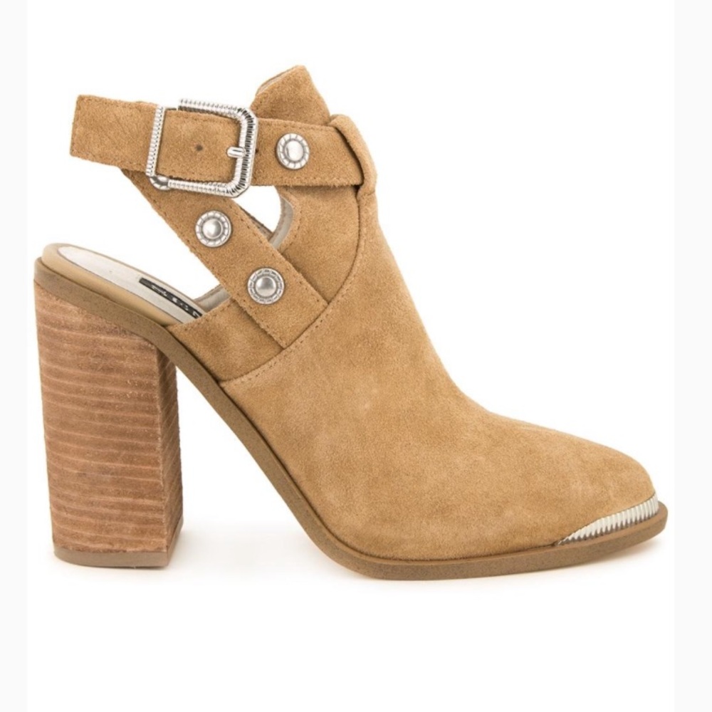 Senso Qwan Boots NWT